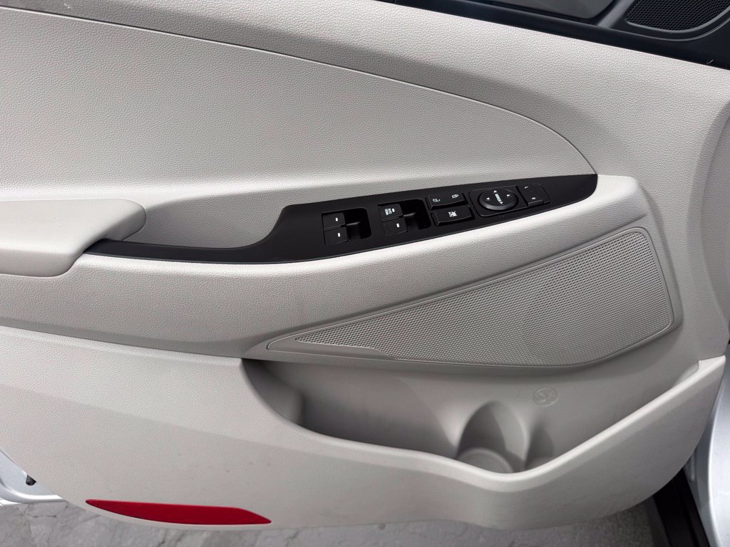 Used 2019 Hyundai Tucson SE AWD/4WD image 71