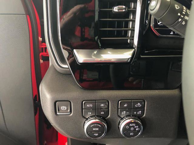 New 2025 GMC Sierra 1500 Elevation w/ Elevation Premium Package image 27