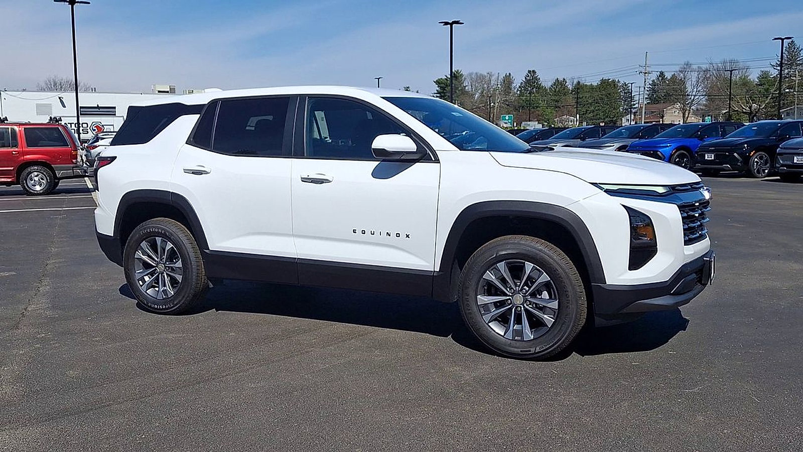 New 2026 Chevrolet Equinox LT w/ LPO, Floor Liner Package image 4