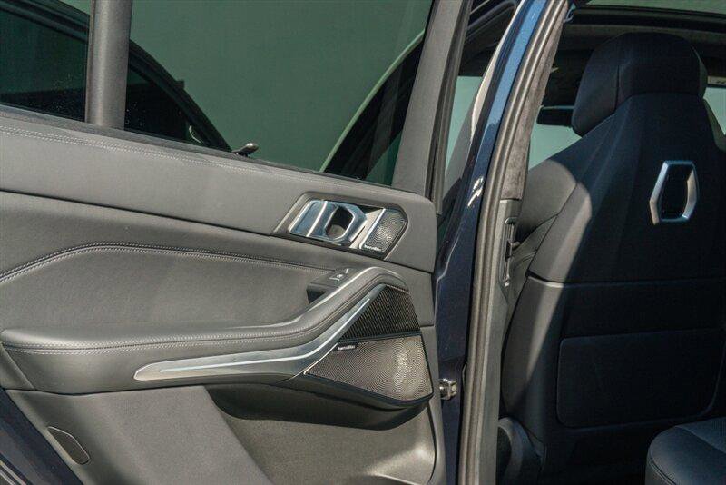 Used 2025 BMW X5 M Competition w/ Executive Package image 79