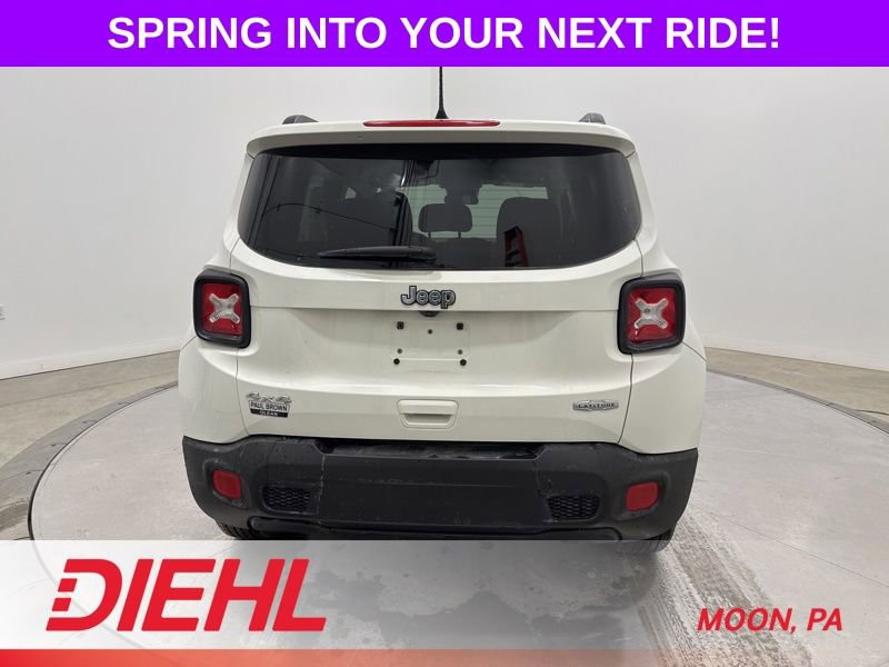 Used 2018 Jeep Renegade Latitude w/ Cold Weather Group AWD/4WD image 6