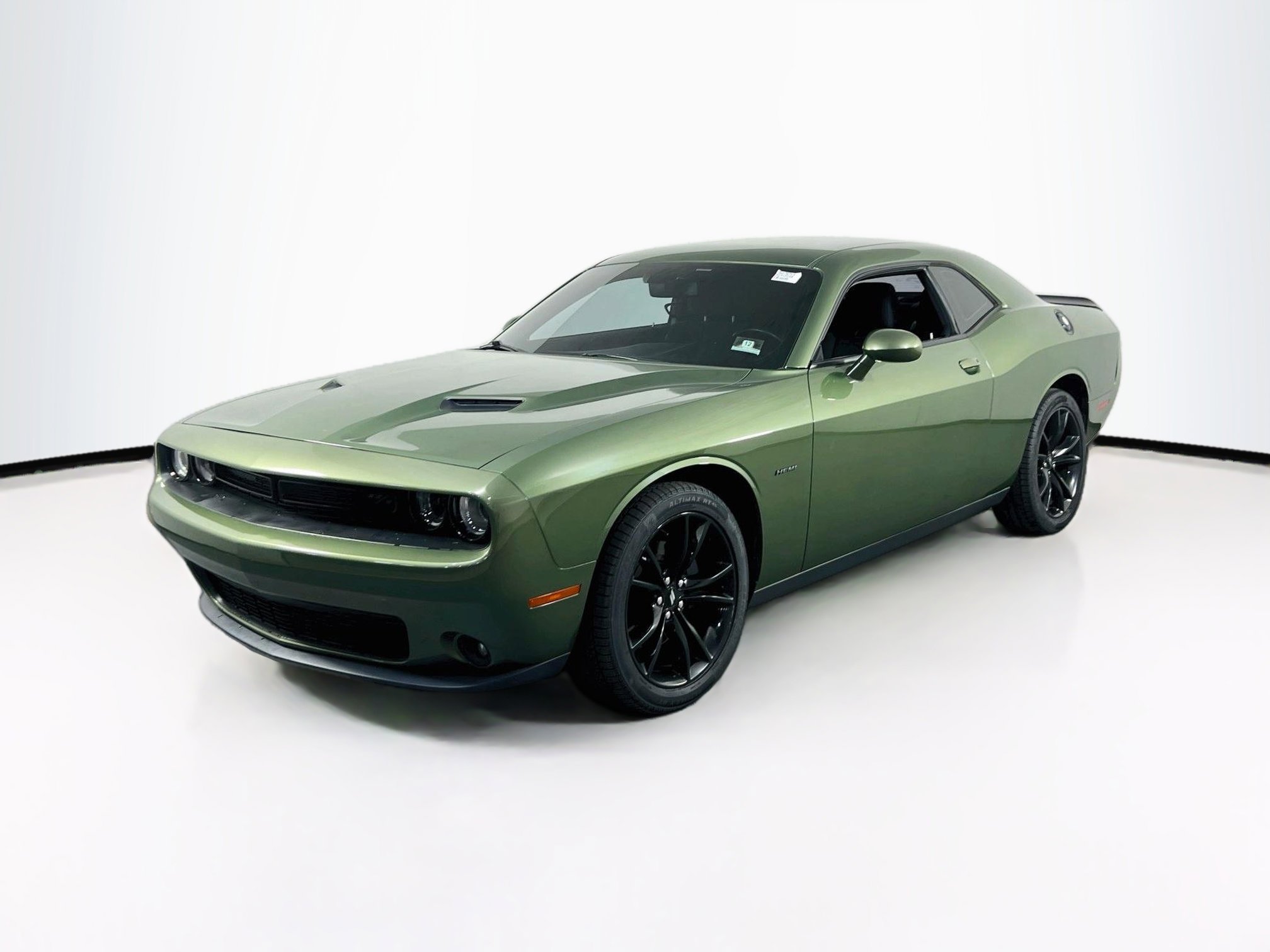 Used 2018 Dodge Challenger R/T w/ Blacktop Package RWD image 1