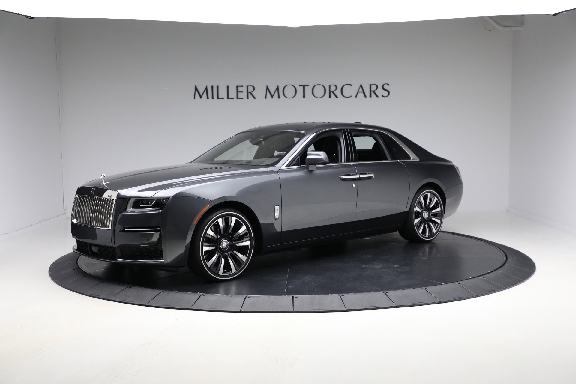 Certified 2024 Rolls-Royce Ghost Sedan image 5