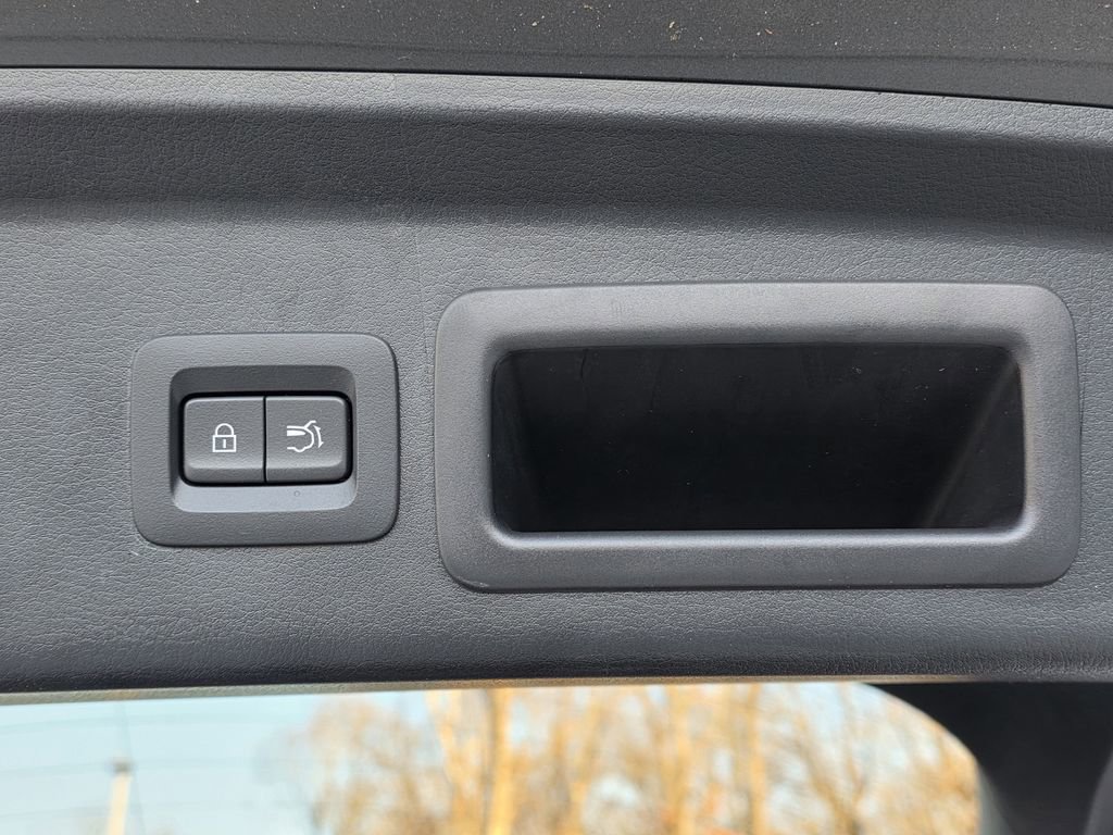 Used 2022 MAZDA CX-30 2.5 Turbo w/ Premium Package image 32