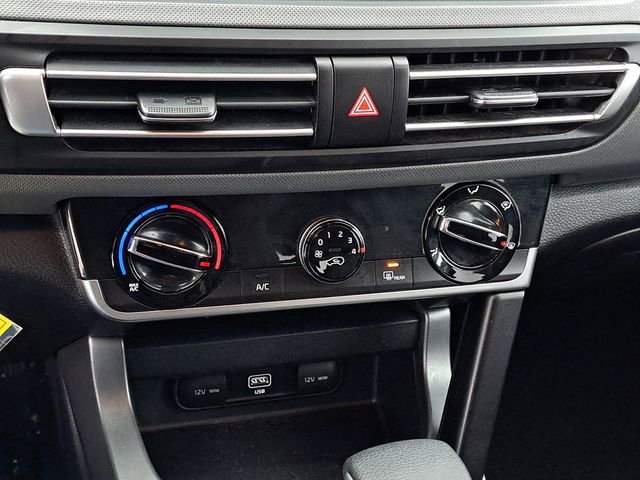 Used 2023 Kia Seltos LX image 15