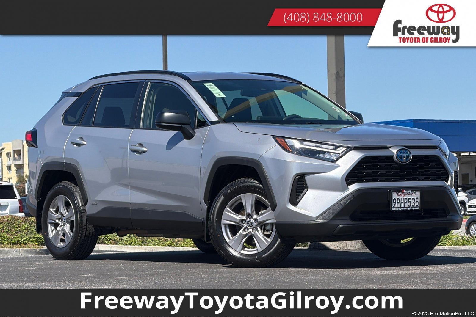 Used 2024 Toyota RAV4 LE AWD/4WD image 1