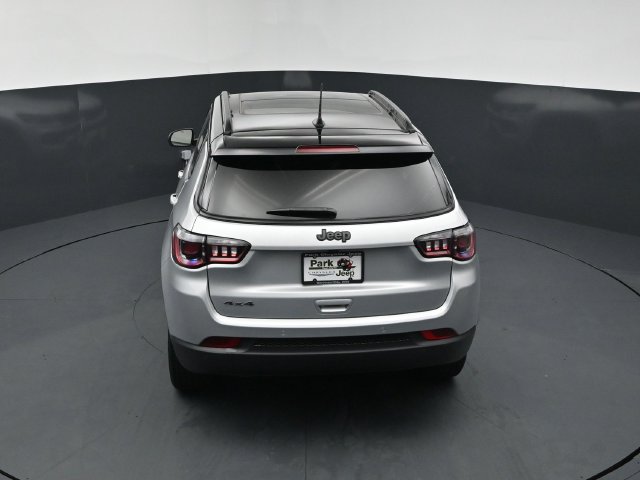 New 2026 Jeep Compass Limited w/ Sun, Sound & Navigation Group AWD/4WD image 17