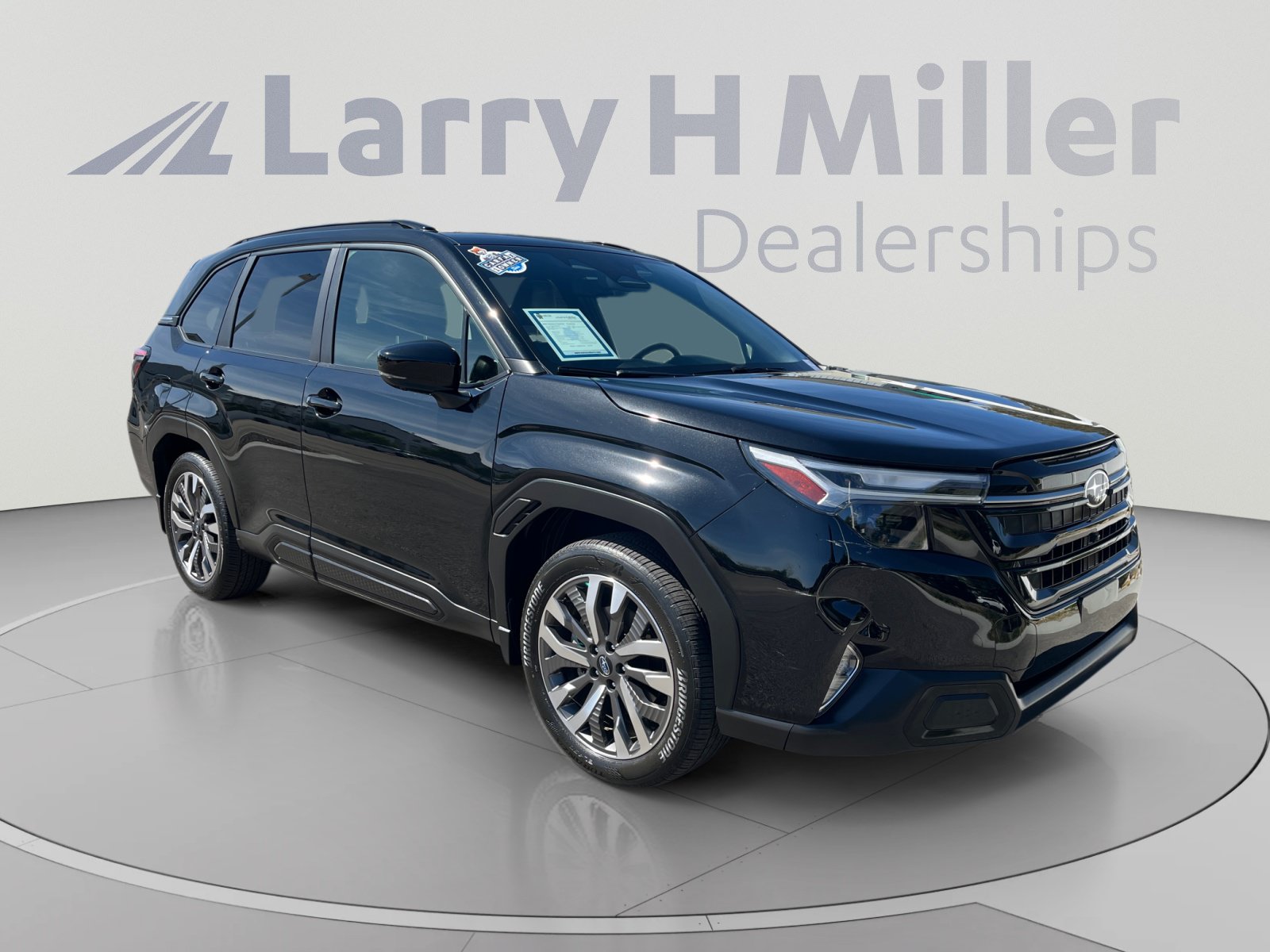 Certified 2025 Subaru Forester Touring AWD/4WD image 7