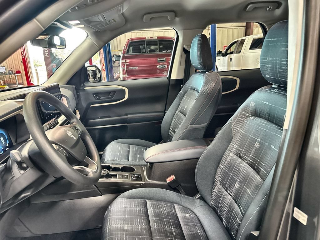 Used 2025 Ford Bronco Sport Heritage AWD/4WD image 12