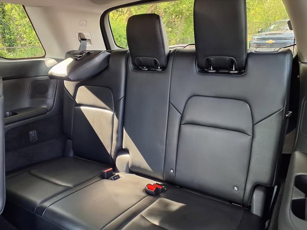 Used 2022 Nissan Pathfinder SL w/ SL Premium Package AWD/4WD image 16
