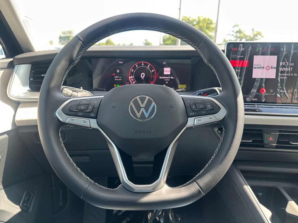 New 2026 Volkswagen Tiguan SE AWD/4WD image 12