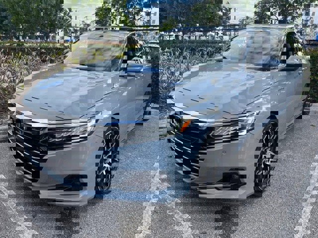 Used 2021 Honda Accord Touring image 2