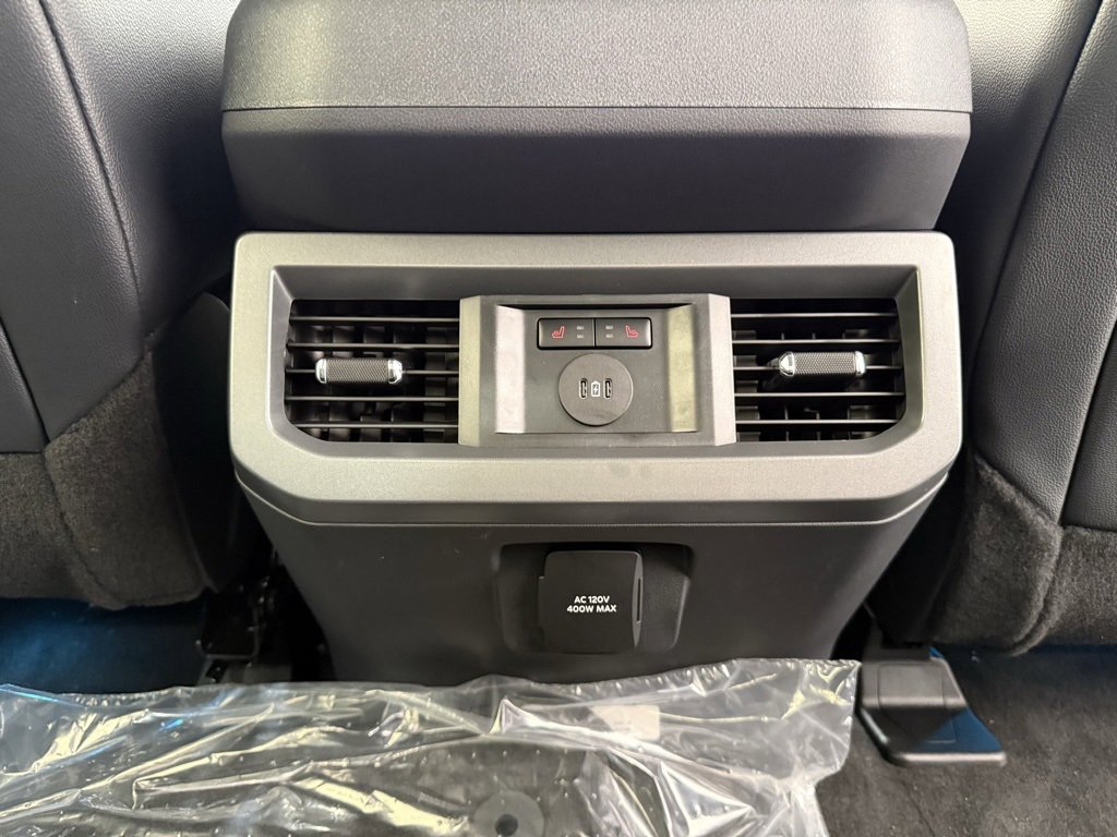 New 2026 Ford F350 4x4 Crew Cab Super Duty image 24