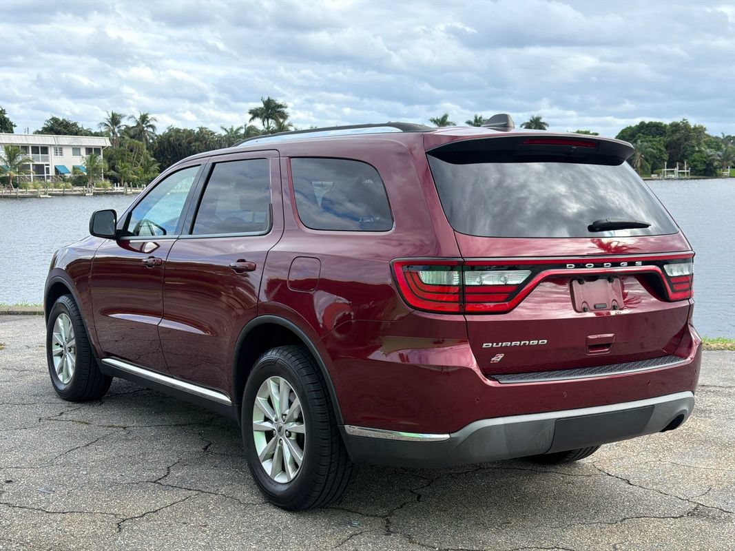 Used 2021 Dodge Durango SXT AWD/4WD image 3