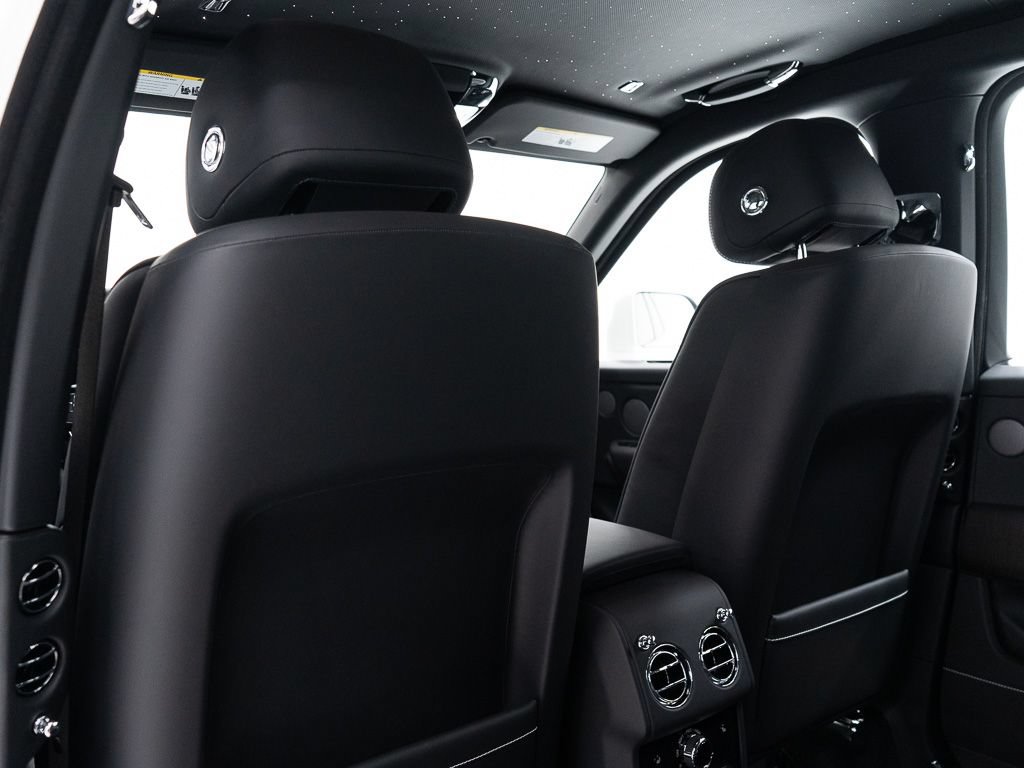 Used 2026 Rolls-Royce Cullinan AWD/4WD image 23