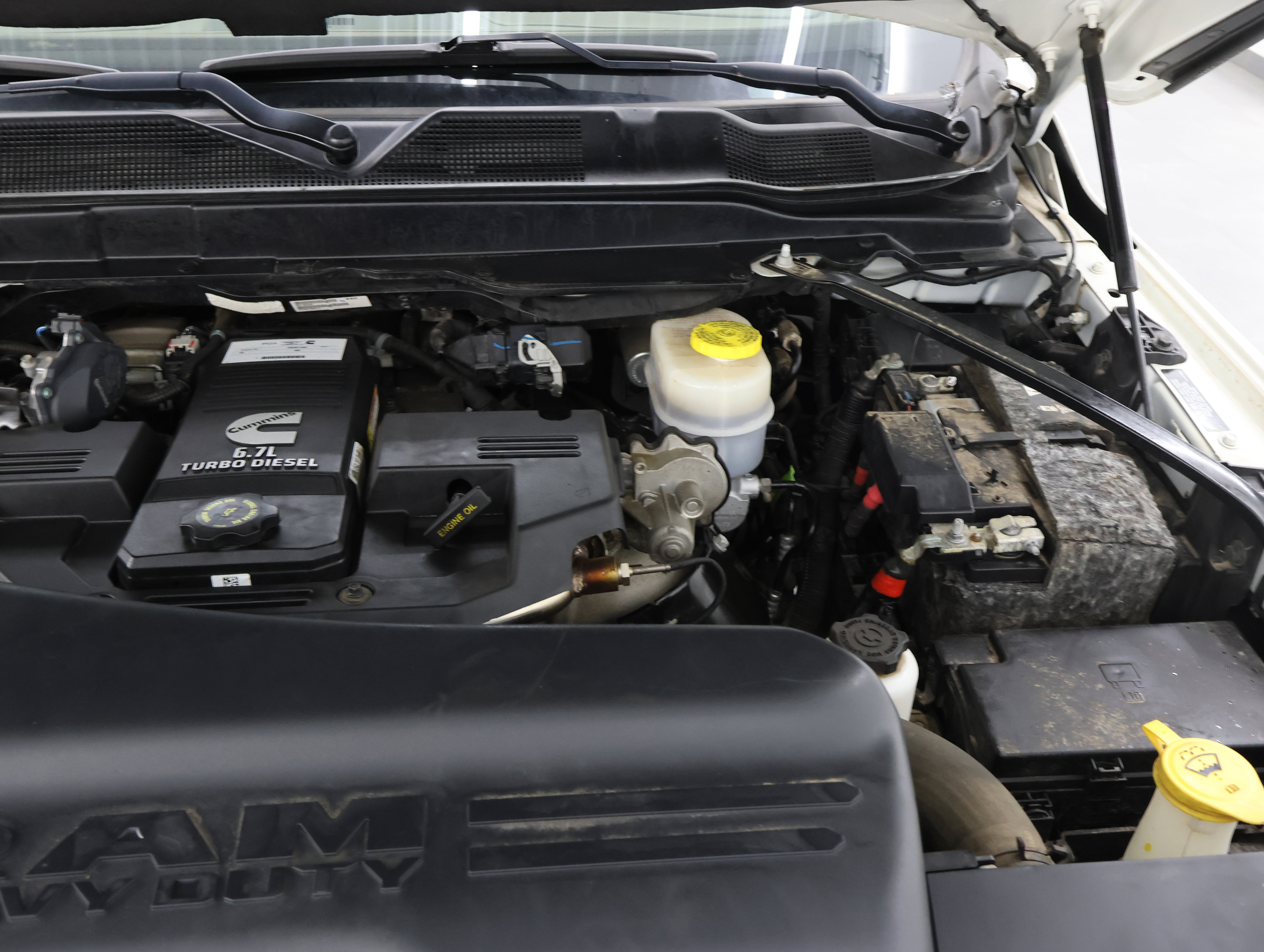 Used 2019 RAM 2500 Limited AWD/4WD image 23