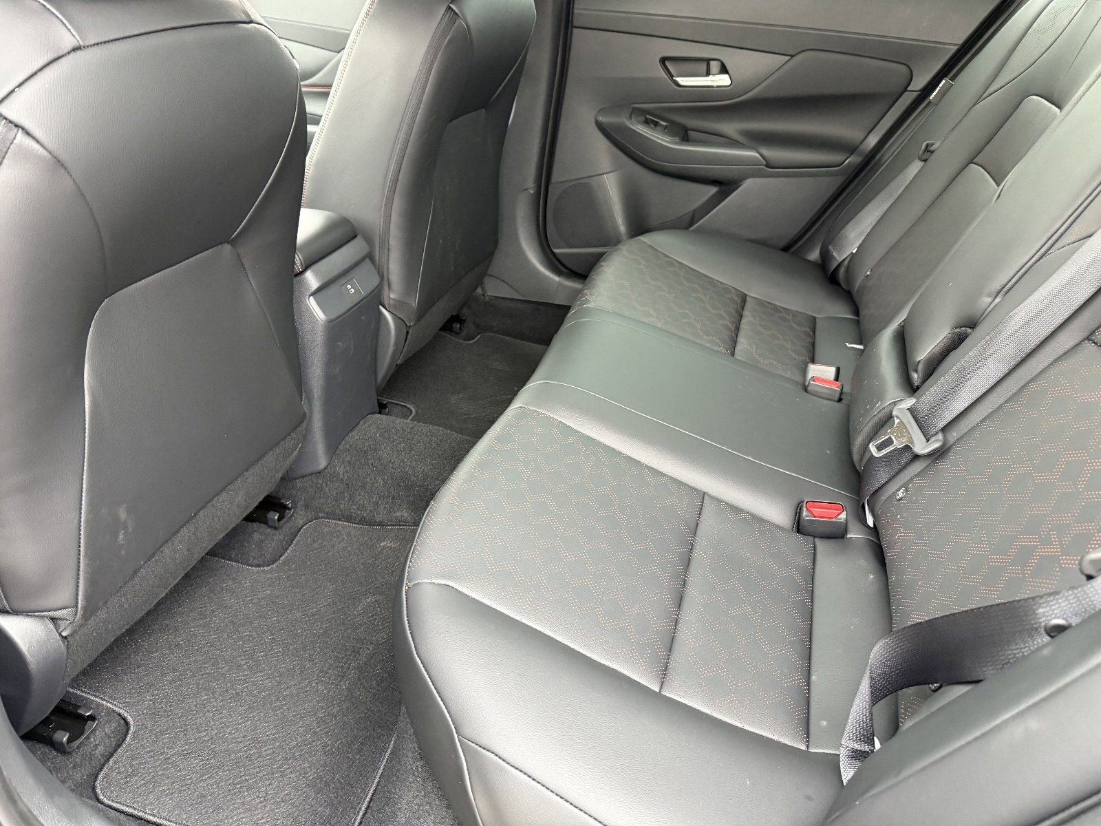 New 2026 Nissan Sentra SR w/ SR Premium Package image 18