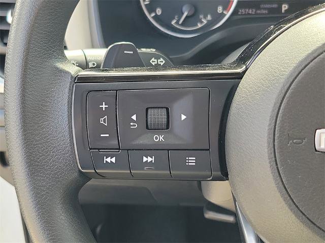 Certified 2023 Nissan Rogue SV image 22