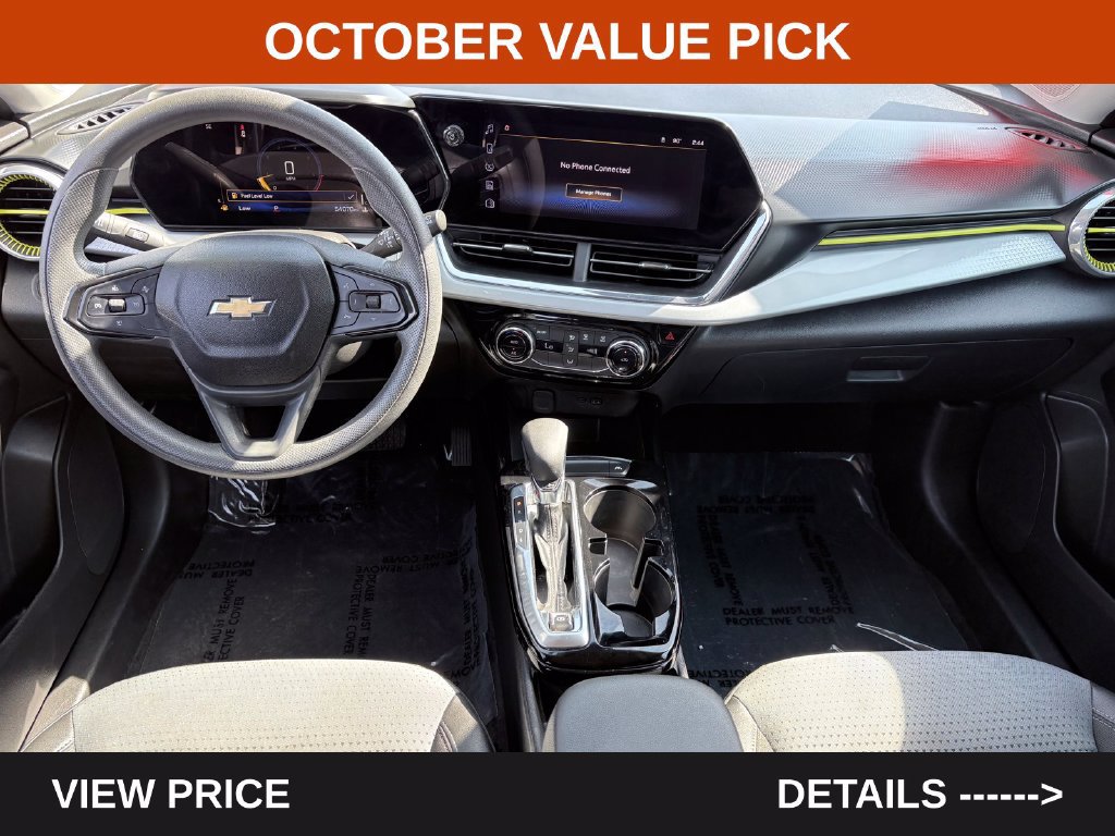 Used 2025 Chevrolet Trax LT FWD image 8
