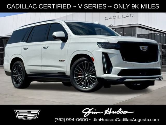Certified 2024 Cadillac Escalade V w/ Heavy-Duty Trailer Package image 1