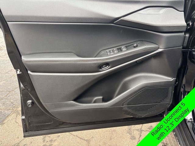 New 2026 Jeep Cherokee Limited image 13