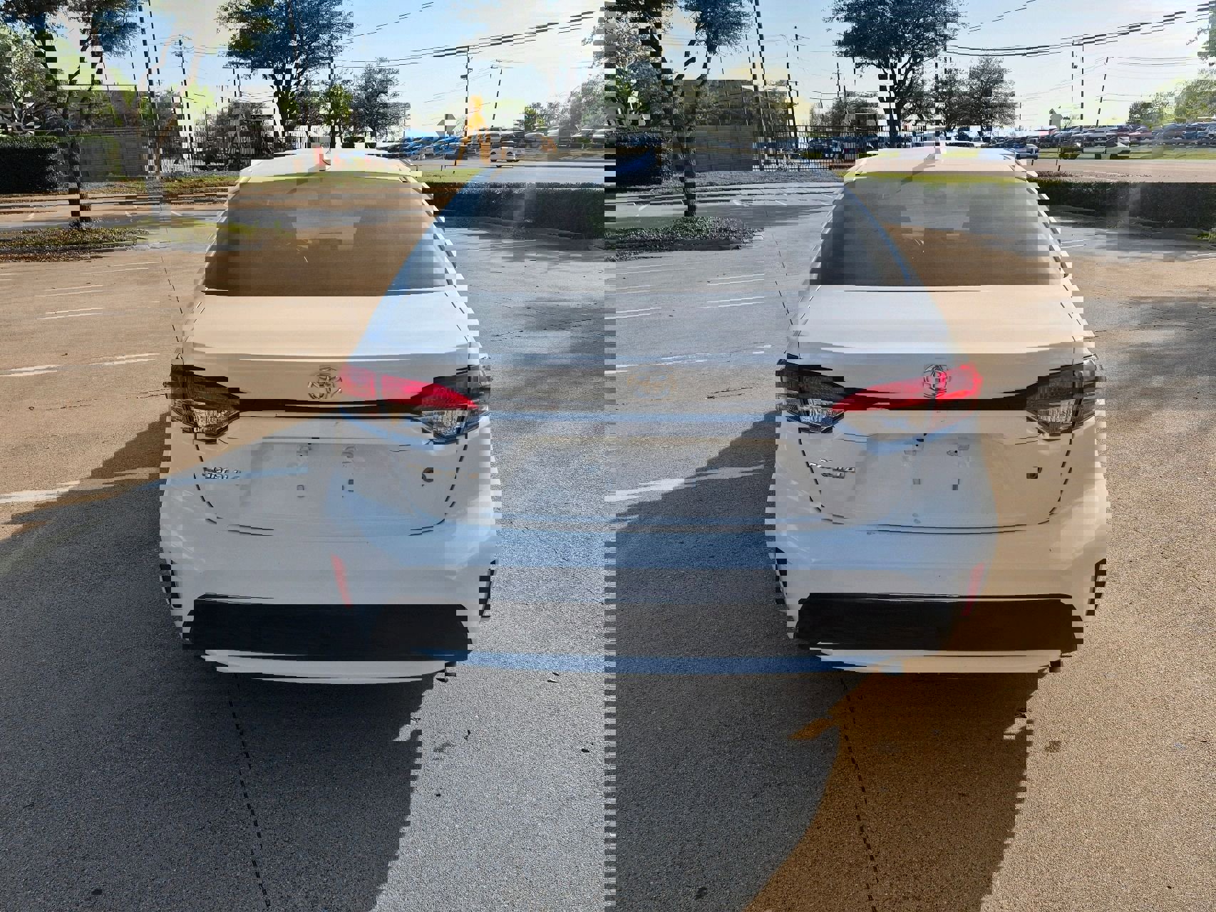 Used 2020 Toyota Corolla L image 7