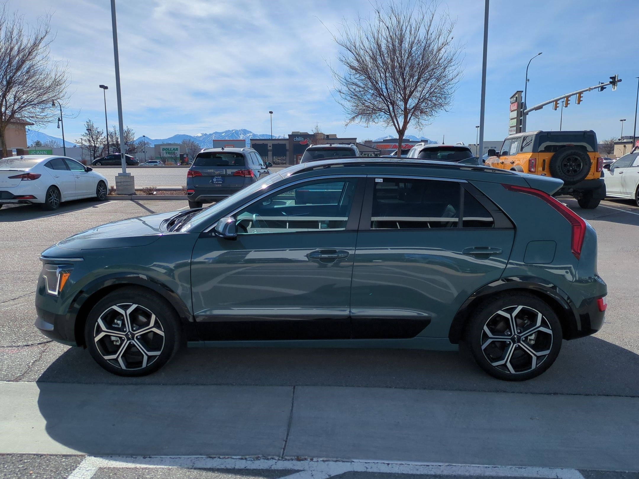 Used 2023 Kia Niro EX Touring image 10