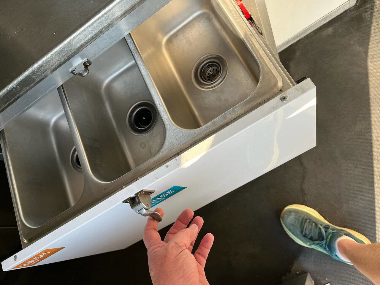 Used 2022 Mercedes-Benz Sprinter 4500 image 39