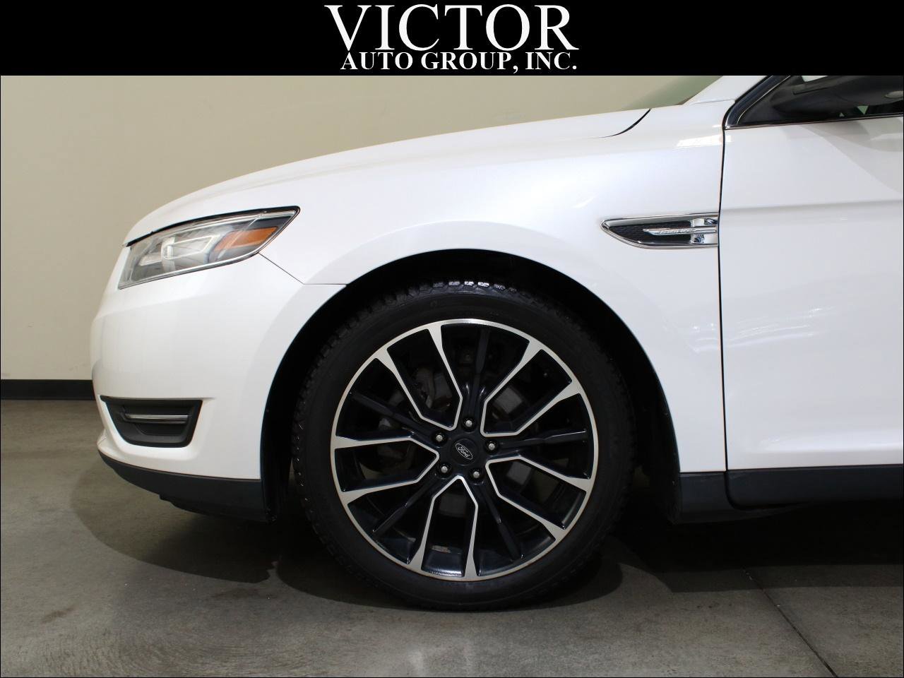 Used 2019 Ford Taurus SEL w/ Equipment Group 201A image 5