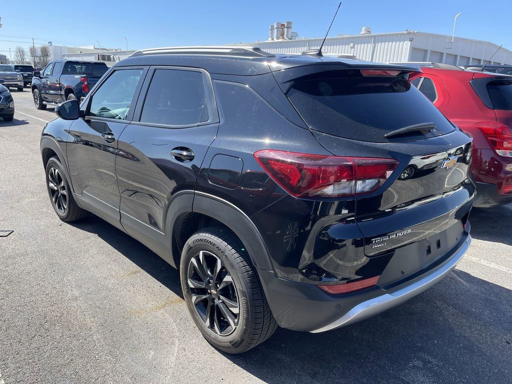 Used 2023 Chevrolet TrailBlazer LT w/ Convenience Package image 9