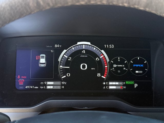 Used 2024 Toyota Sequoia Limited w/ Tow Technology Package AWD/4WD image 17