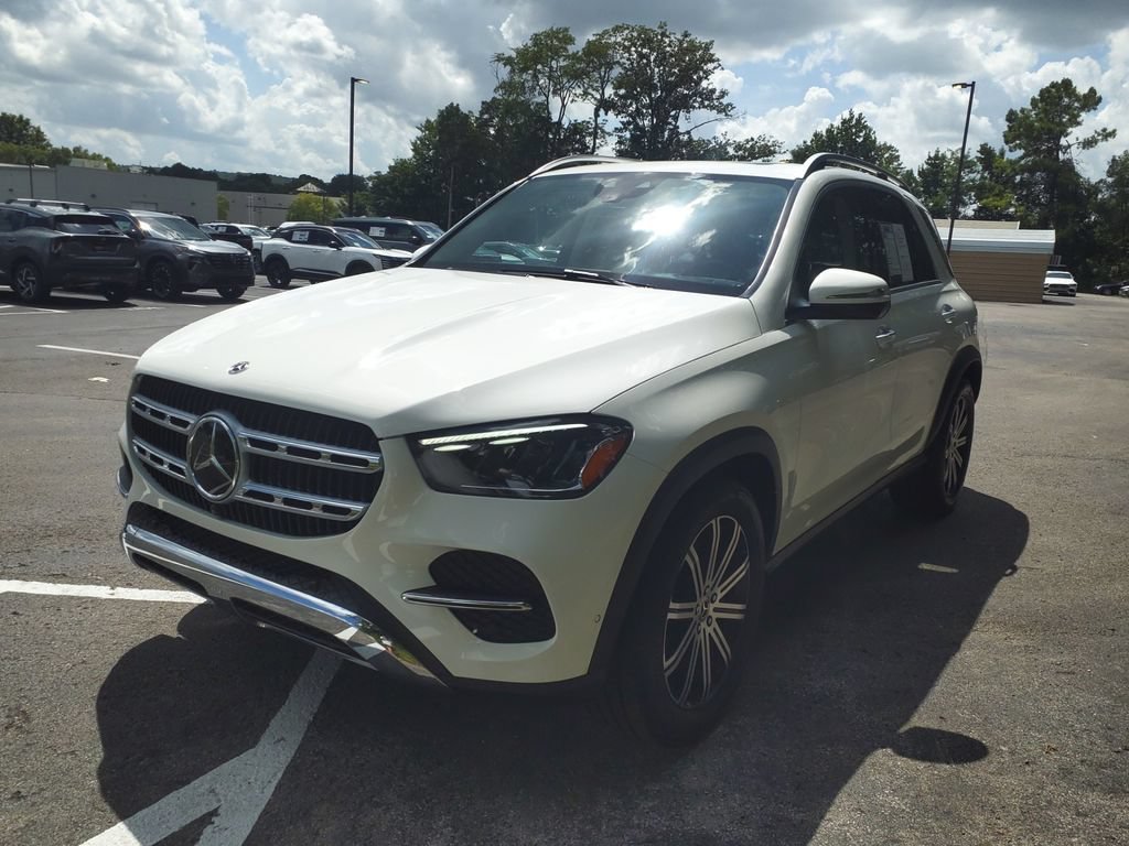 Certified 2025 Mercedes-Benz GLE 450e 4MATIC image 3