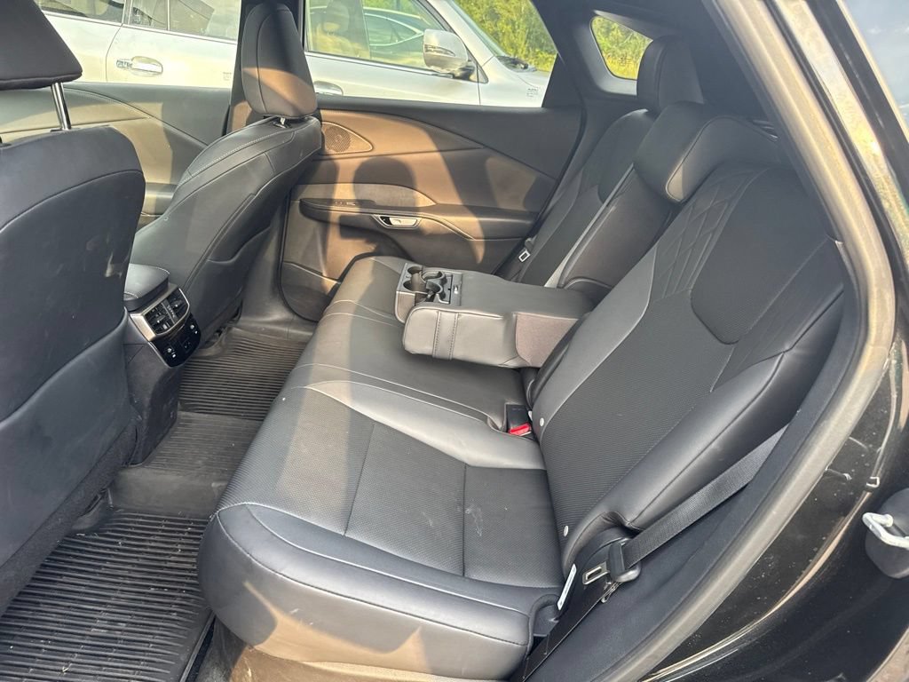 Used 2025 Lexus RX 350 F Sport w/ Convenience Package AWD/4WD image 30