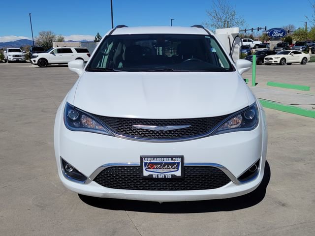 Used 2017 Chrysler Pacifica Touring-L Plus image 5