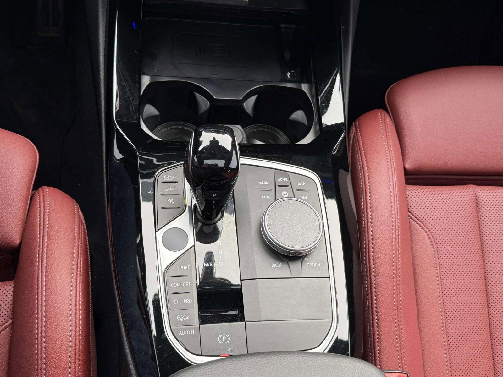 Used 2024 BMW X3 M40i w/ Premium Package image 15