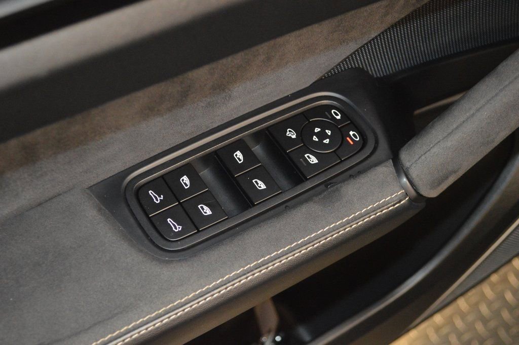 Certified 2023 Porsche Cayenne Turbo GT image 18