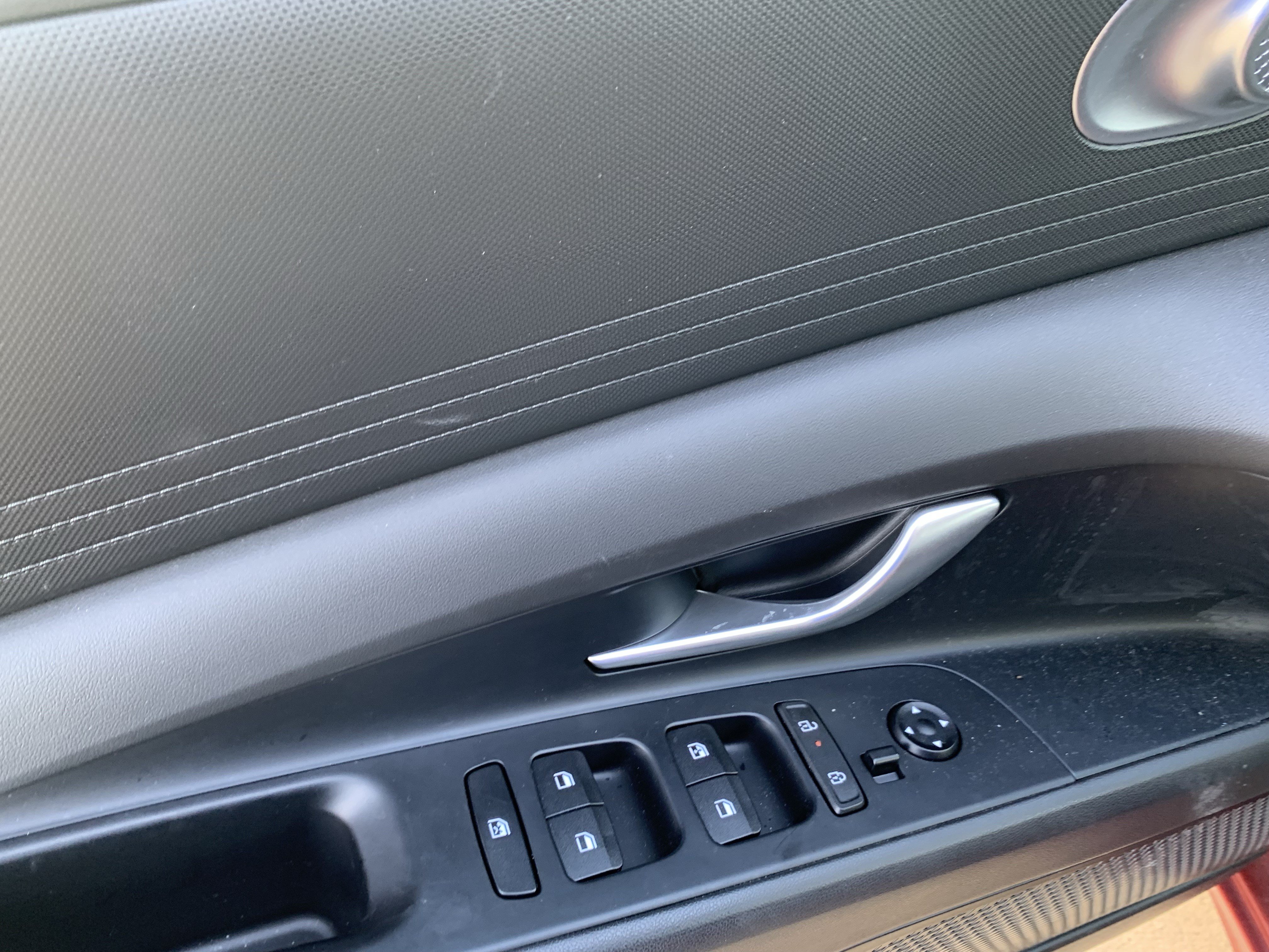 Used 2024 Hyundai Elantra SEL FWD image 15