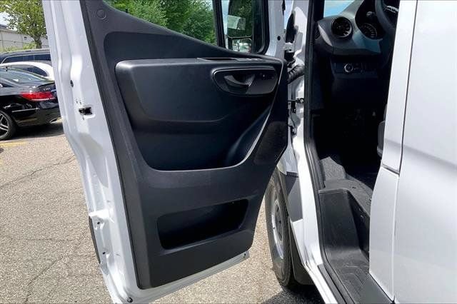 New 2026 Mercedes-Benz Sprinter 2500 image 9
