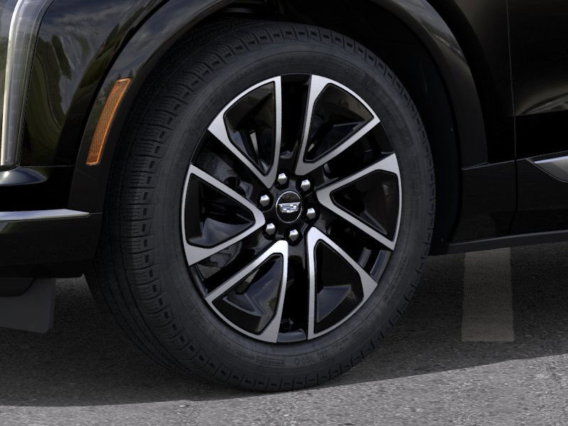 New 2025 Cadillac Optiq Sport 1 image 9