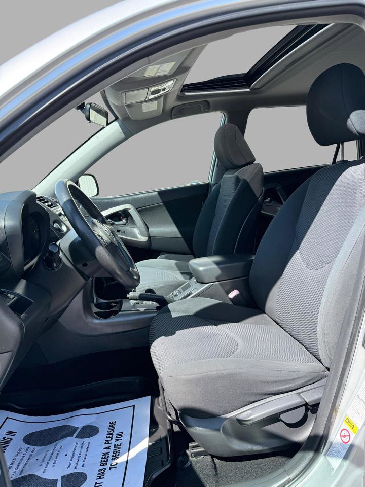 Used 2010 Toyota RAV4 Sport image 27