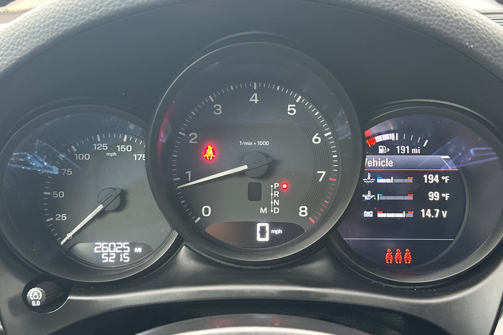 Used 2024 Porsche Macan AWD/4WD image 24