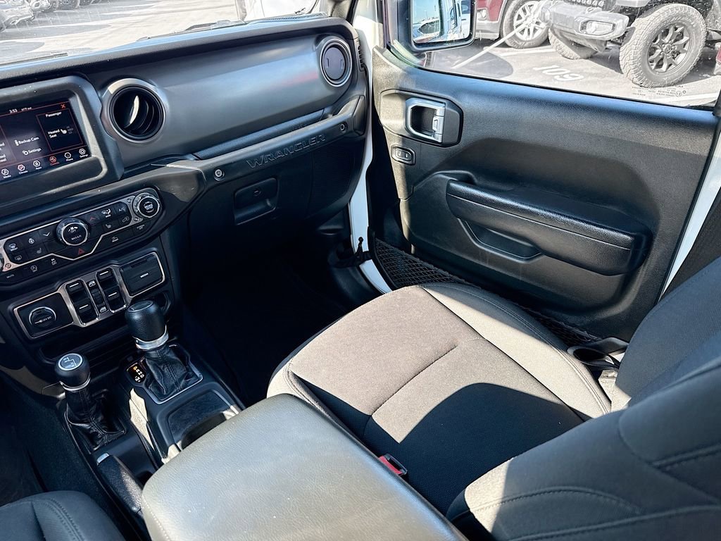 Used 2022 Jeep Wrangler Unlimited Sport image 26