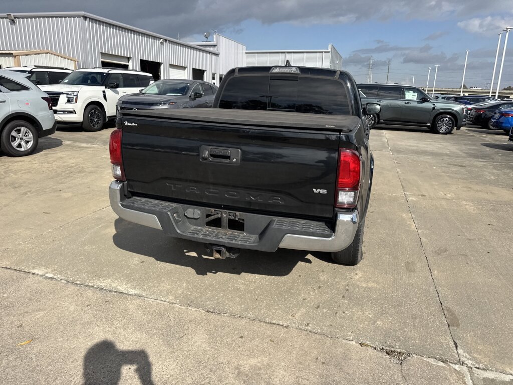 Used 2018 Toyota Tacoma SR5 image 20
