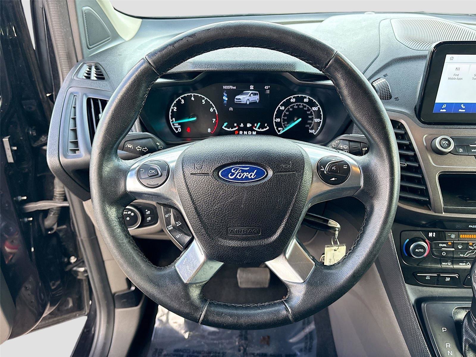 Used 2021 Ford Transit Connect XLT image 11