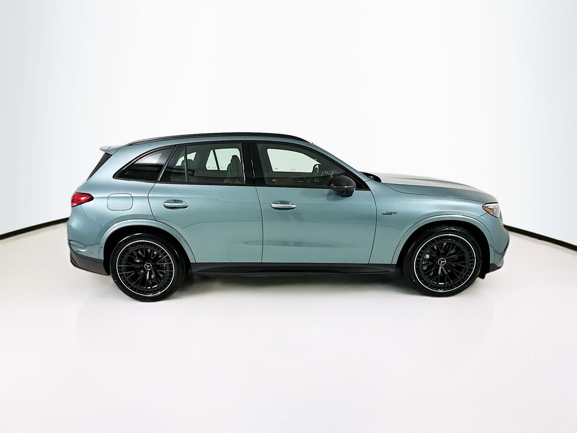 New 2026 Mercedes-Benz GLC 43 AMG 4MATIC image 9
