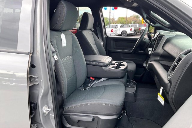 New 2027 RAM 3500 Tradesman AWD/4WD image 32