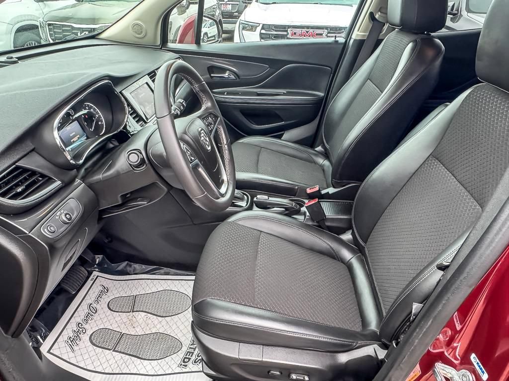 Used 2022 Buick Encore Preferred w/ Safety Package II AWD/4WD image 9