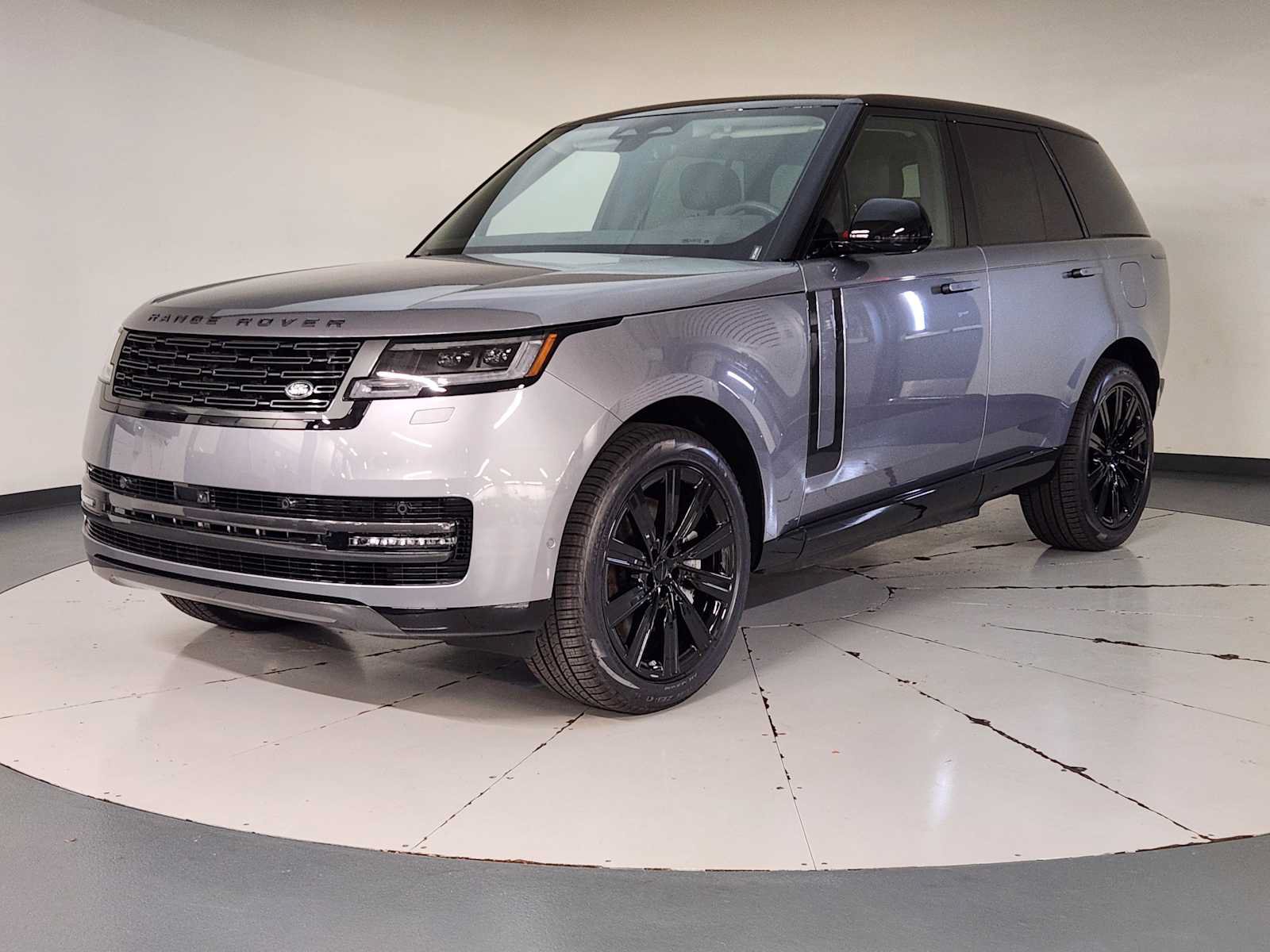 New 2026 Land Rover Range Rover SE