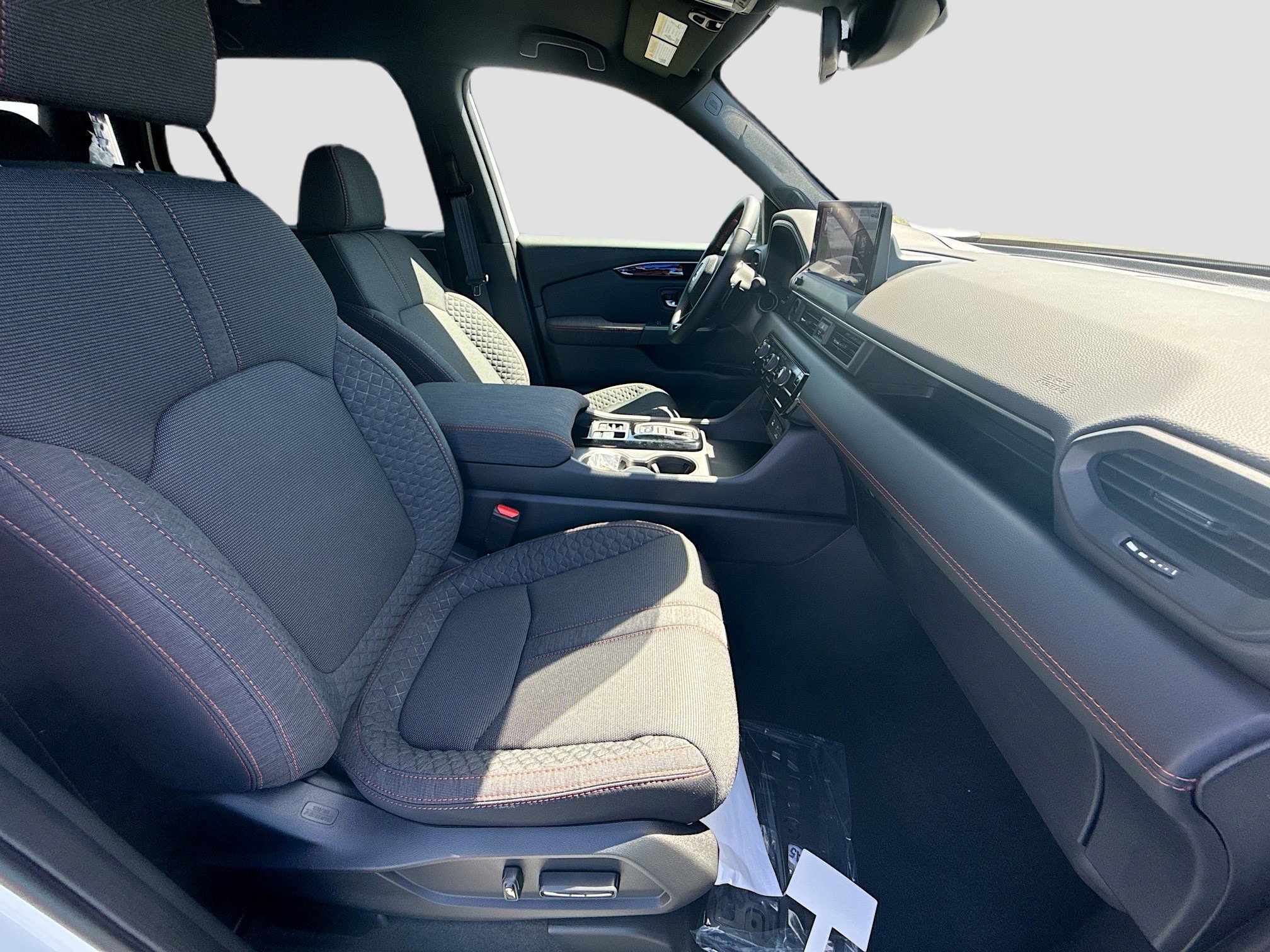 New 2026 Honda Pilot Sport image 25