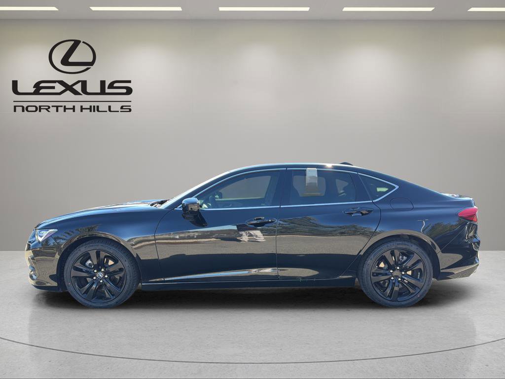 Used 2023 Acura TLX w/ Technology Package image 9